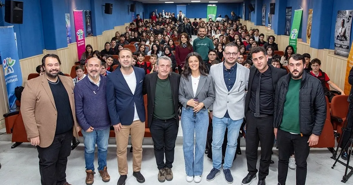 Bursa’da Festival Söyleşileri’ne Erke Tümer ve Erdal Hoş’la veda
