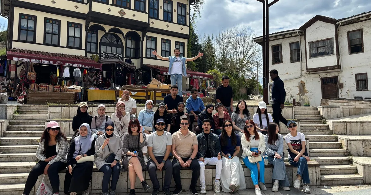 Gençler Sakarya’yı Büyükşehir’le keşfetti