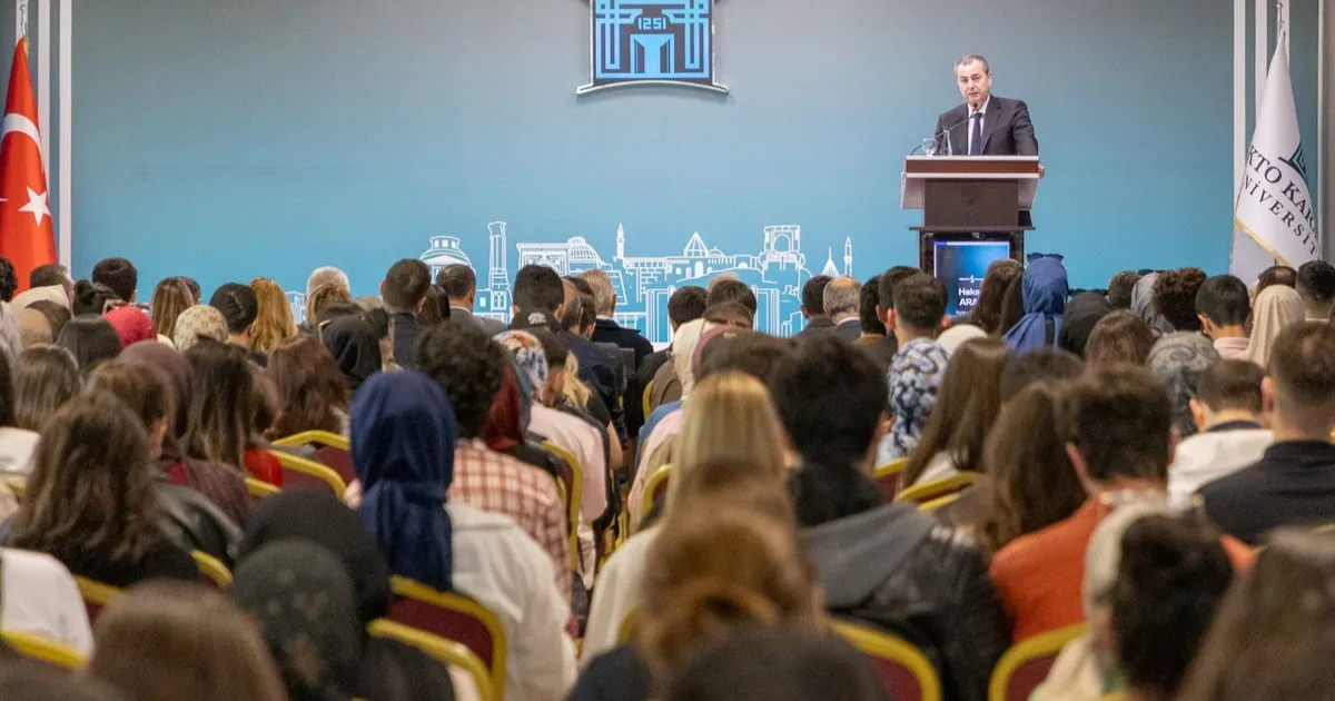 Hakan Aran’dan KTO Karatay öğrencilerine ilham verdi