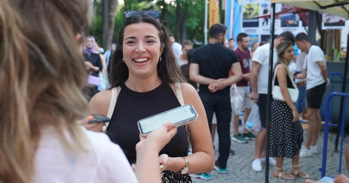 İzmir’den gençlere 19 Mayıs sürprizi… Genç Bilet’25 başvuruları açılıyor