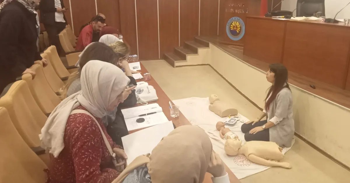 Kocaeli Gölcük’te personele ilk yardım eğitimi