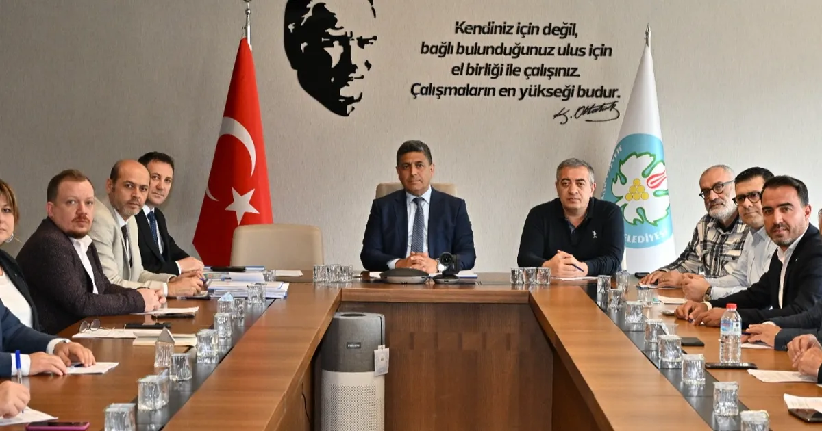 Manisa’da yeni encümen üyeleriyle ilk toplantı yapıldı