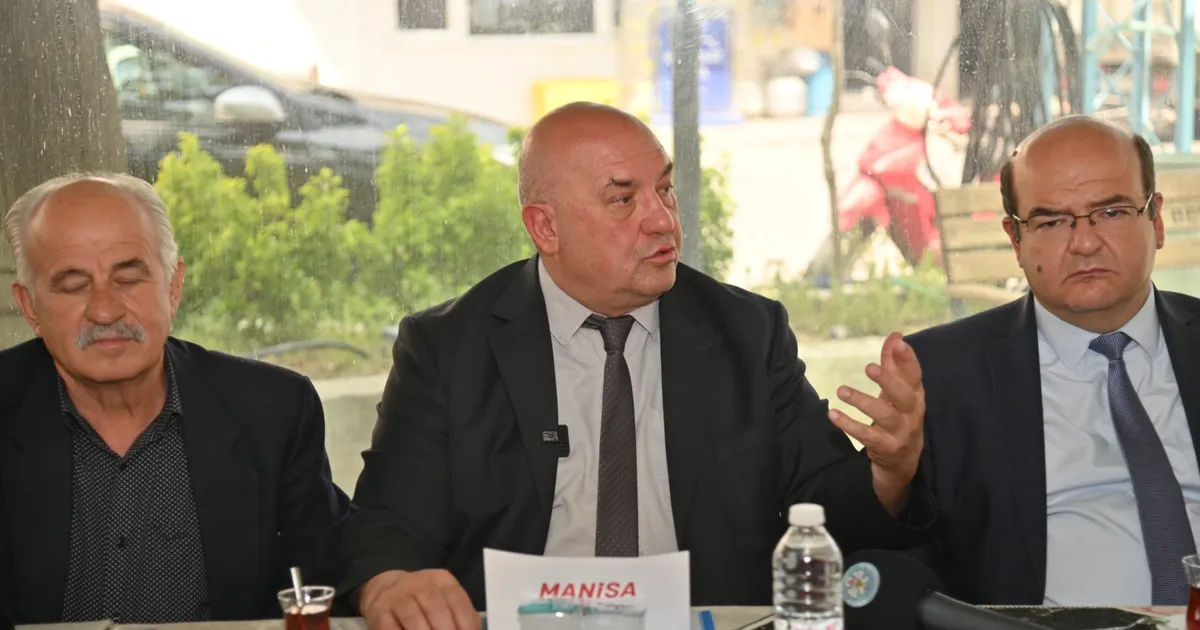 MASKİ Saruhanlı’daki çiftçilerle bir araya geldi