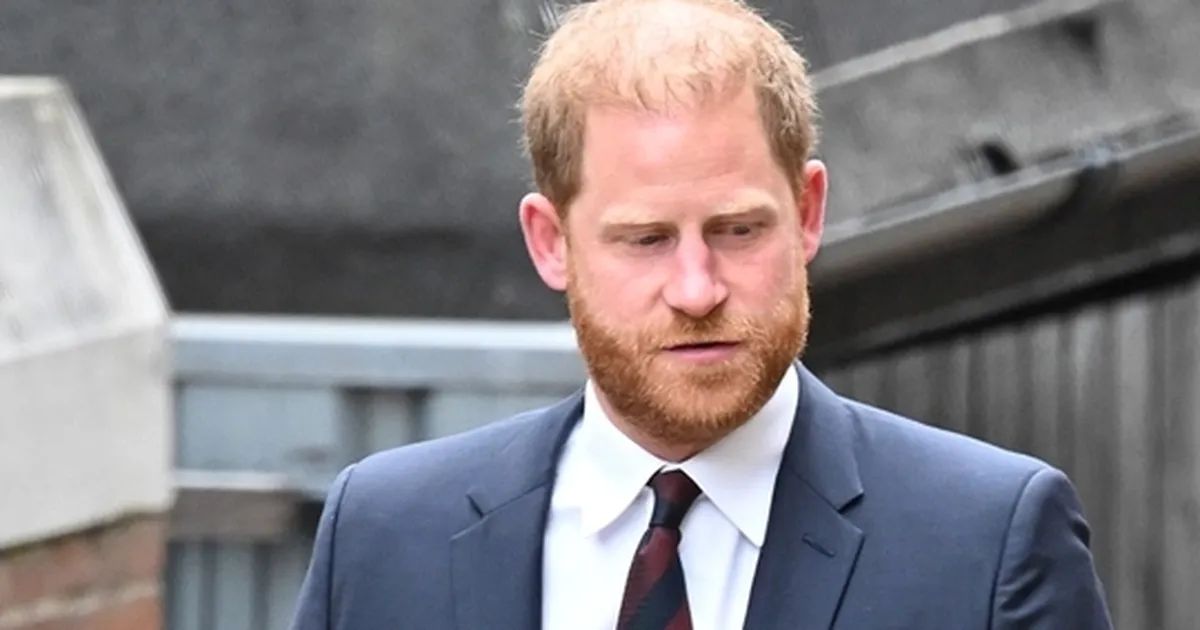 Prens Harry’den aile itirafı