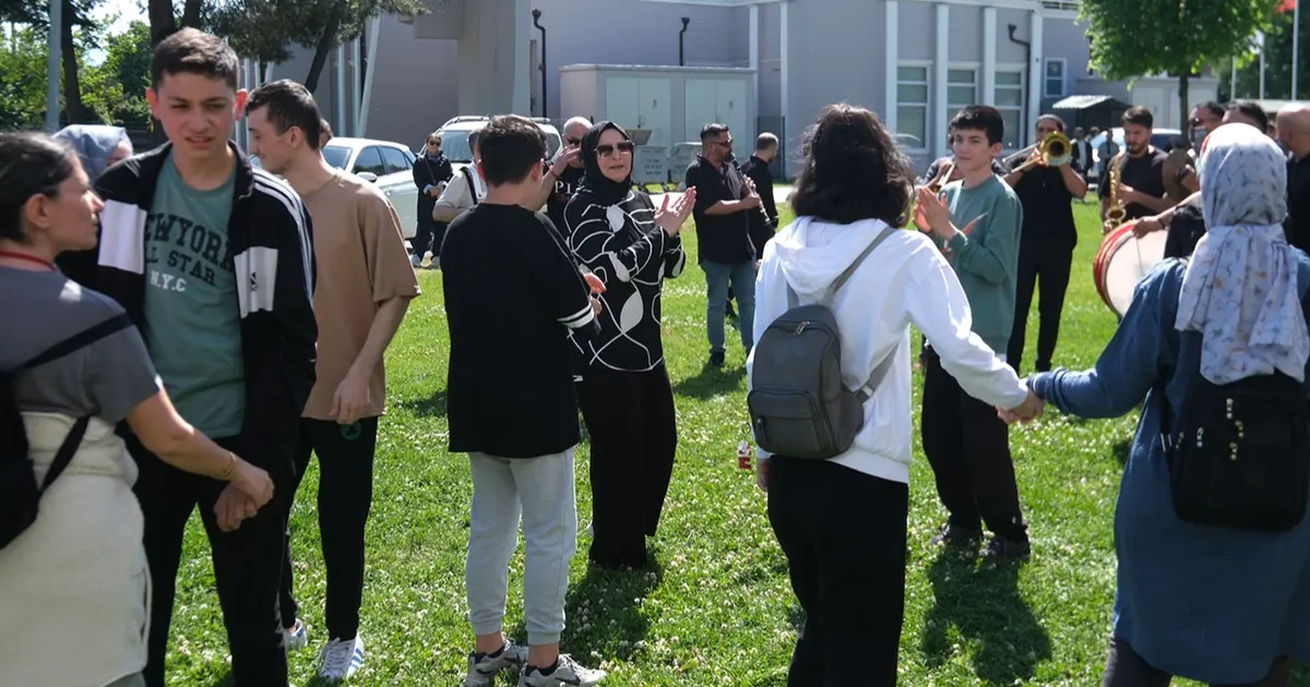 Sakarya Kent Orkestrası’ndan yürekleri ısıtan hareket