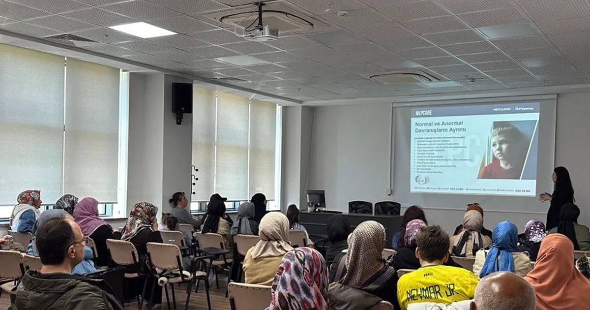 Sakarya’da ebeveyn-çocuk ilişkisi konuşuldu