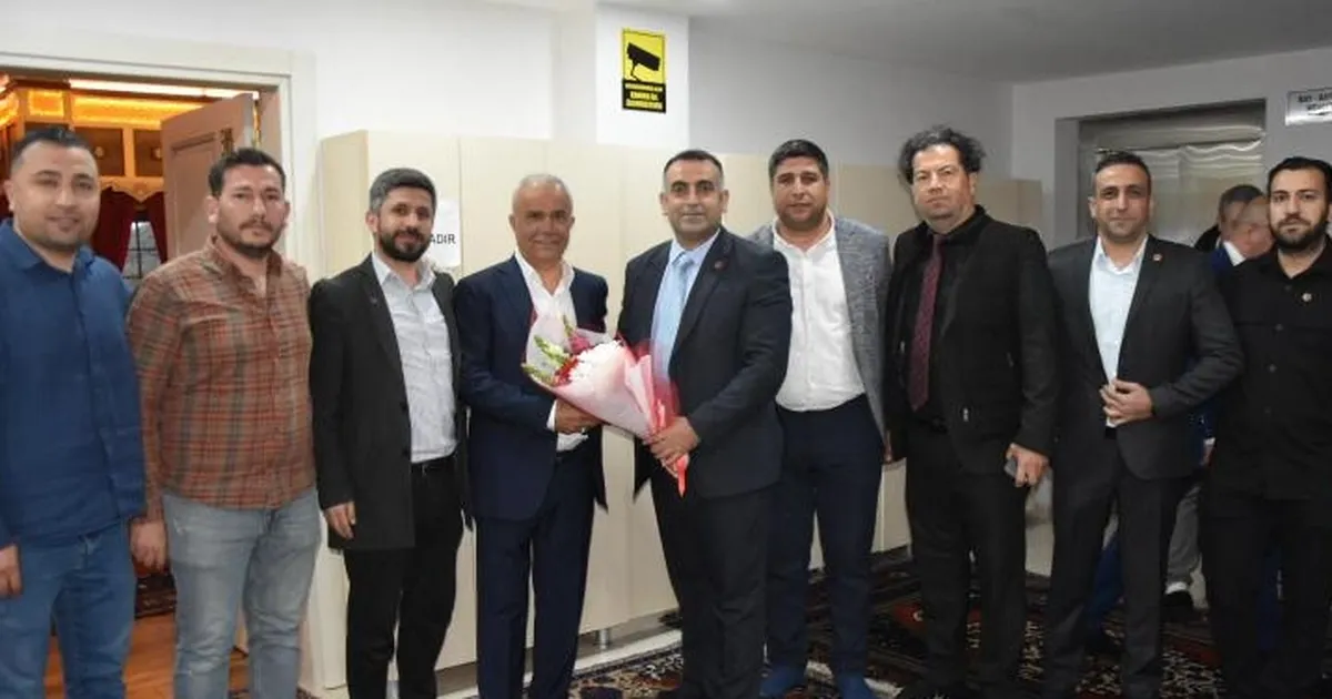 Yeniden Refah Partisi Şehzadeler’den Bitlisliler Derneği’ne ziyaret