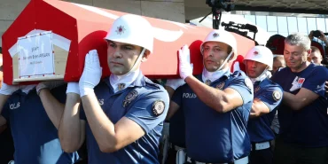 Seyitgazi’de şehit olan AKUT gönüllüleri son yolculuğuna uğurlandı