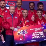 Teknofest 2025’te gençlere övgü: Sizler ülkemizin aydınlık geleceğisiniz!